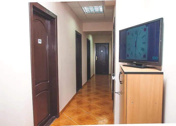 Globus Hostel